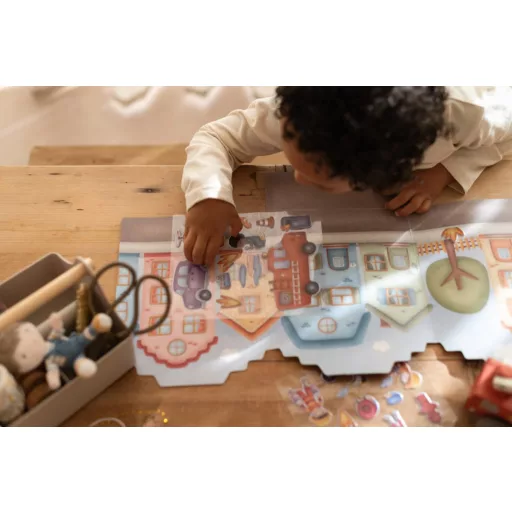 Little Dutch újrafelhasználható matricás füzet Jim és barátai