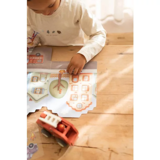 Little Dutch újrafelhasználható matricás füzet Jim és barátai