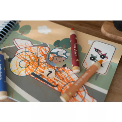 Little Dutch varázsfüzet színesceruzával Jim és barátai