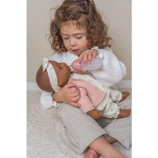 Little Dutch Noa játékbaba CSOMAGOLÁSSÉRÜLT
