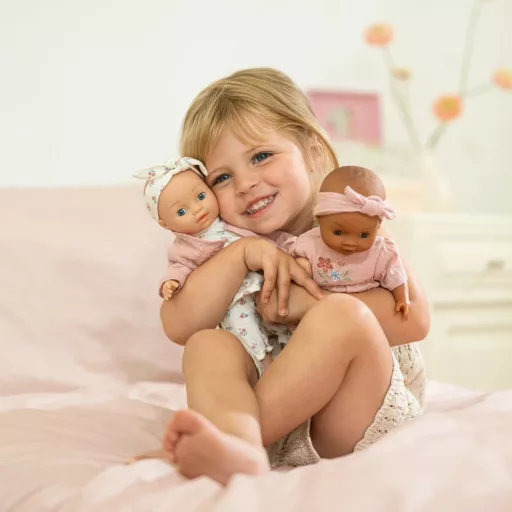 Little Dutch Yara baba CSOMAGOLÁSSÉRÜLT