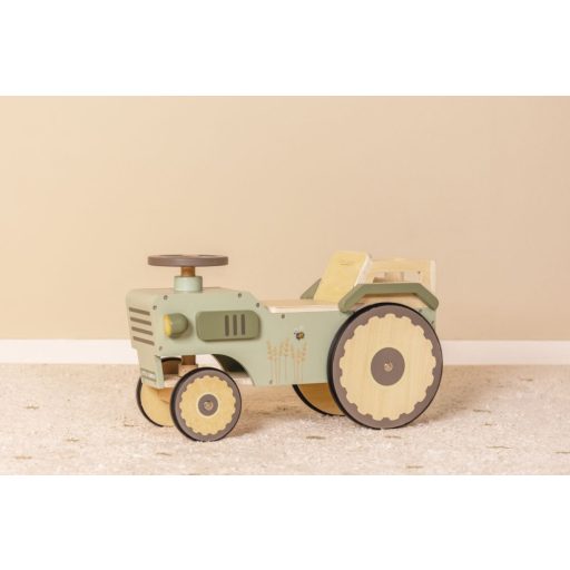 Little Dutch lábbal hajtható traktor CSOMAGOLÁSSÉRÜLT