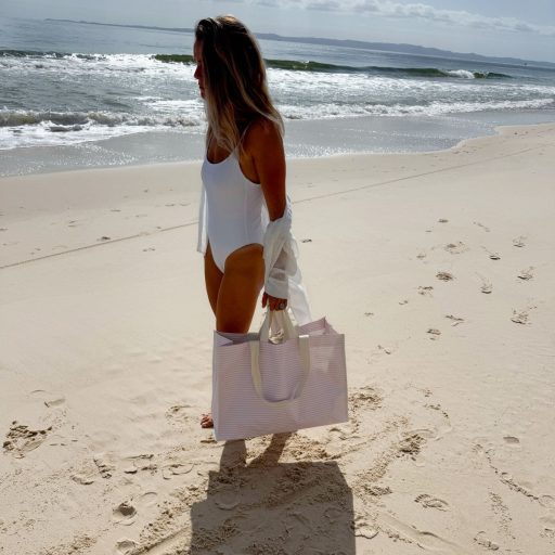 Sunnylife strandtáska - Lazy Days Pink Stripe