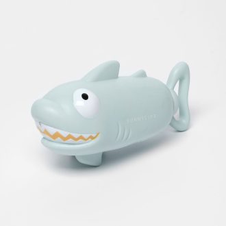Sunnylife vízspriccelő - Shark Pastel Blue  