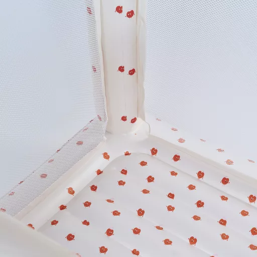 Sunnylife felfújható ugrálóvár - Poppy the Peach Cream 