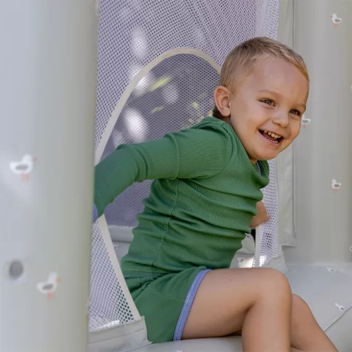 Sunnylife felfújható ugrálóvár - Sammy the Seagull Green 