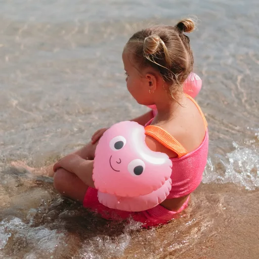 Sunnylife karúszó - Poppy the Peach Red 