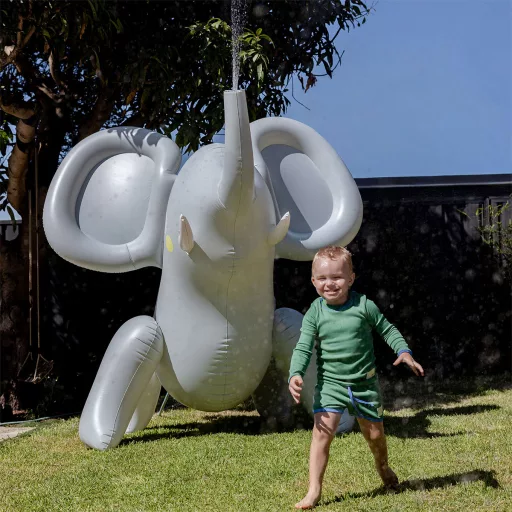 Sunnylife felfújható óriás spriccelő játék -Eli the Elephant Grey 