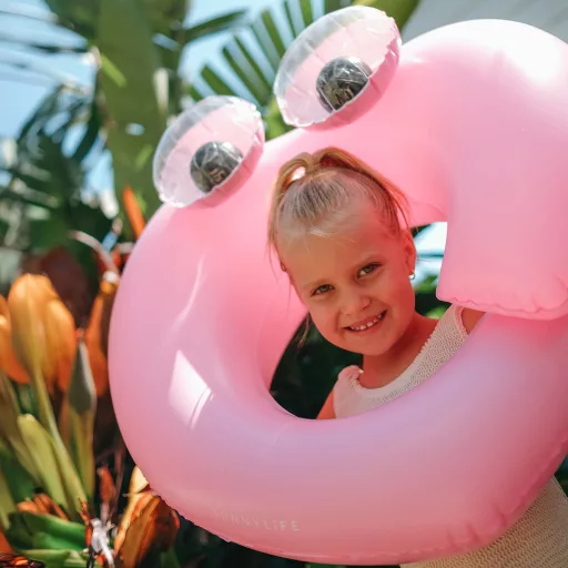 Sunnylife gyerek úszógumi oldalt nyitott - Poppy the Peach Red 