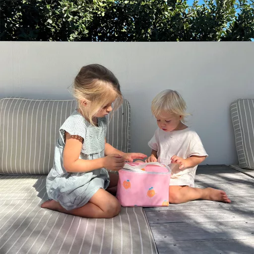 Sunnylife gyerek uzsonnás táska - Poppy the Peach Pink 