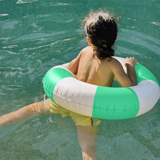 Sunnylife gyerek úszógumi - Party Green Stripe 